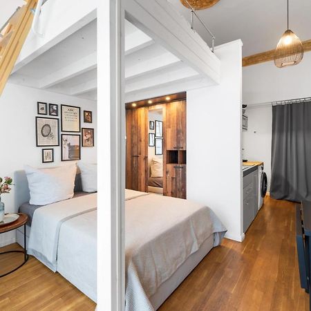 The Koburger Vh, Studio For Up To 4 With High Bed Βερολίνο Εξωτερικό φωτογραφία